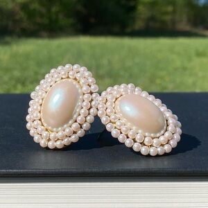 Vintage Faux-Pearl Gold Tone Clip On Earrings Double Strand Cream Pearls